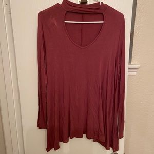 Dark pink v-neck with choker tunic